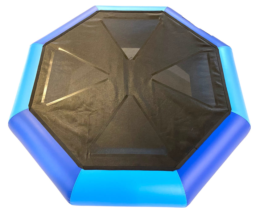 Hoppeburger ø 200 cm.
700 g/m2. PVC dug.

Den bedste trampolin til de helt små.

Med denne burger kan der hurtig leges øvelser ind til motorik, balance og hoppetræning

Det er så sjovt for børnene når der læres med leg.
